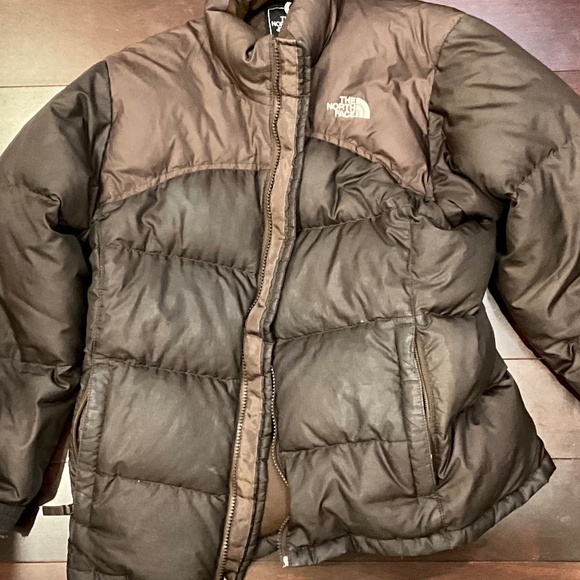 KENDALL JENNR BROWN NORTH FACE JACKET - Picture 2 of 5